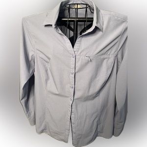 Duluth Trading Ladies long-sleeve activewear, travel shirt. XL